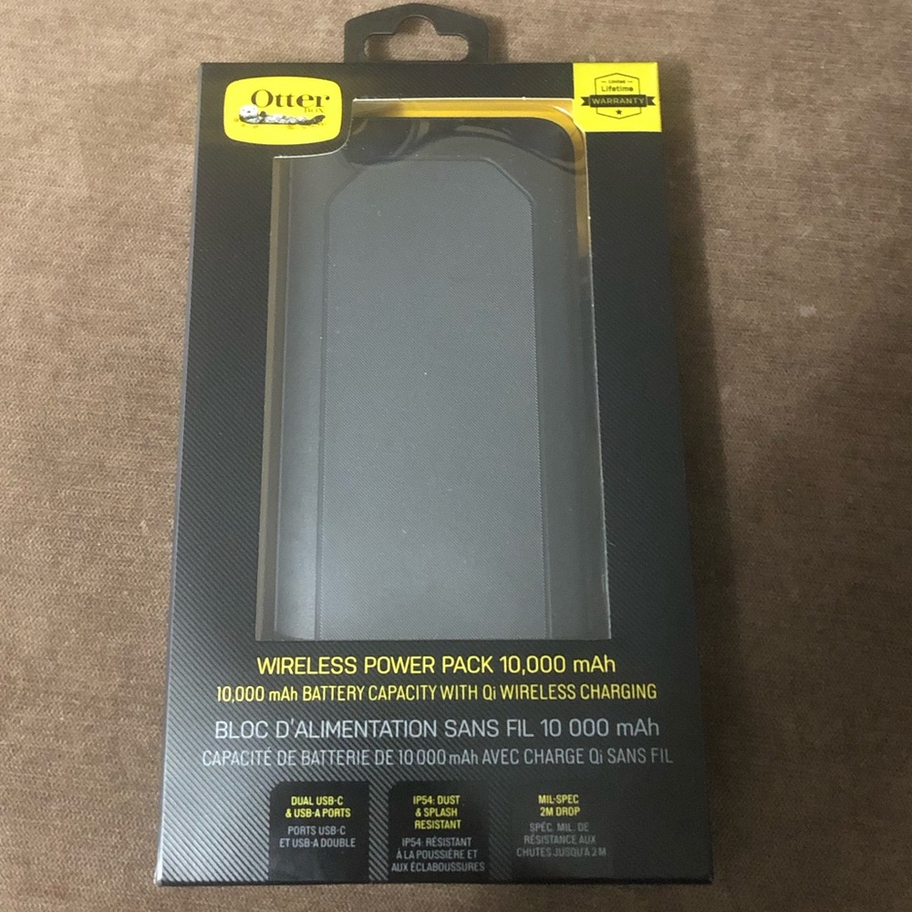 OtterBox USB A-C + Qi Wireless Power Bank